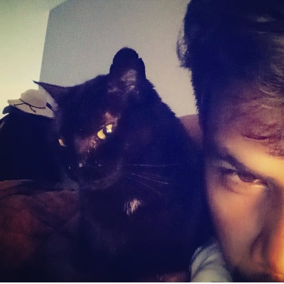 Meet your Posher, Aparicchedya - Picture 1 of 1